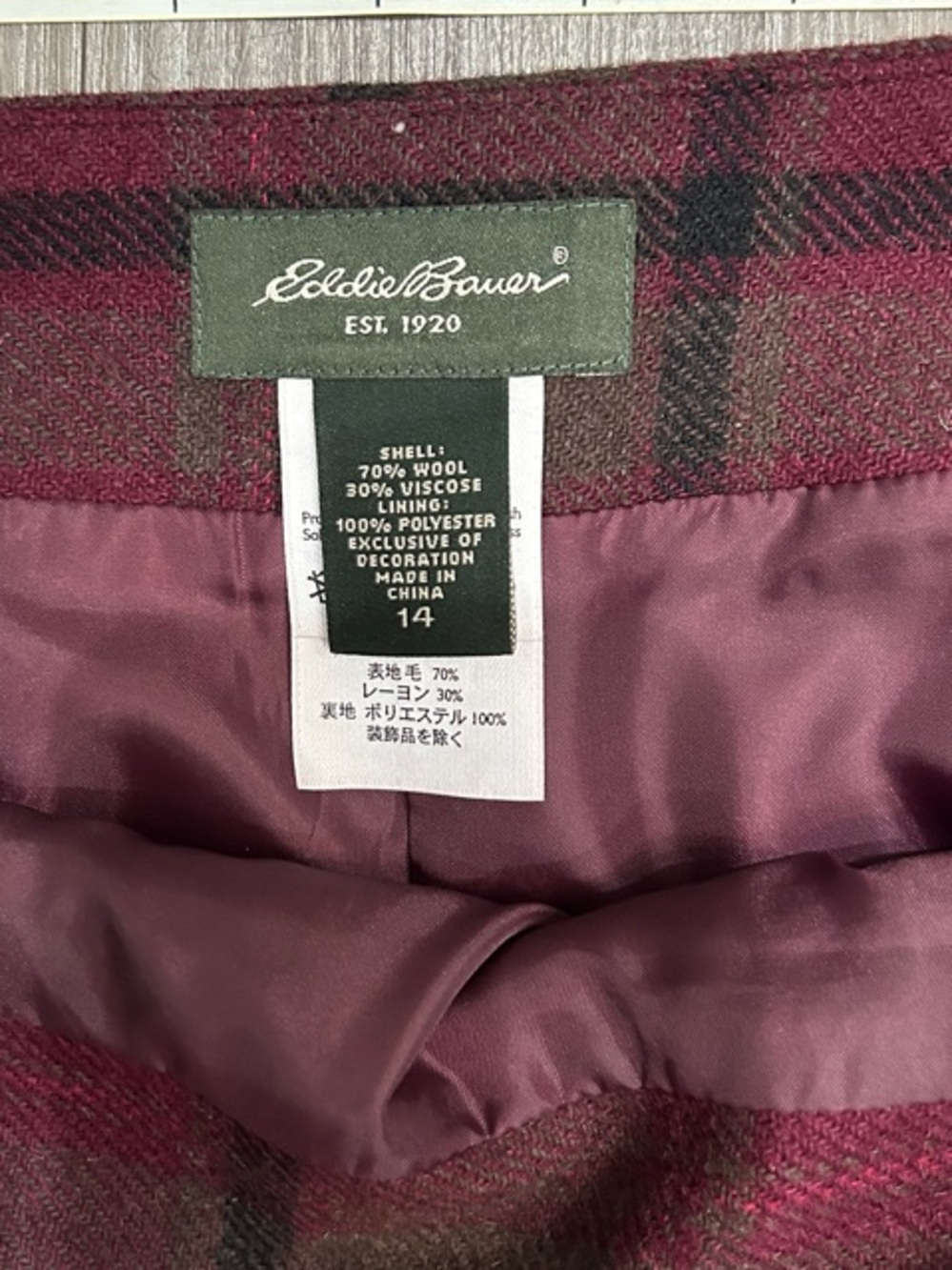 Eddie Bauer Burgundy and Olive Plaid Mini Skirt size 14 - Picture 4 of 5